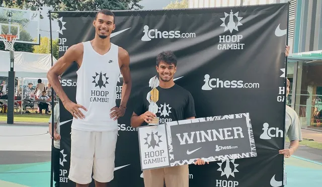 le basketteur Victor Wembanyama a ainsi organisé un tournoi qui associait Échecs et basket.